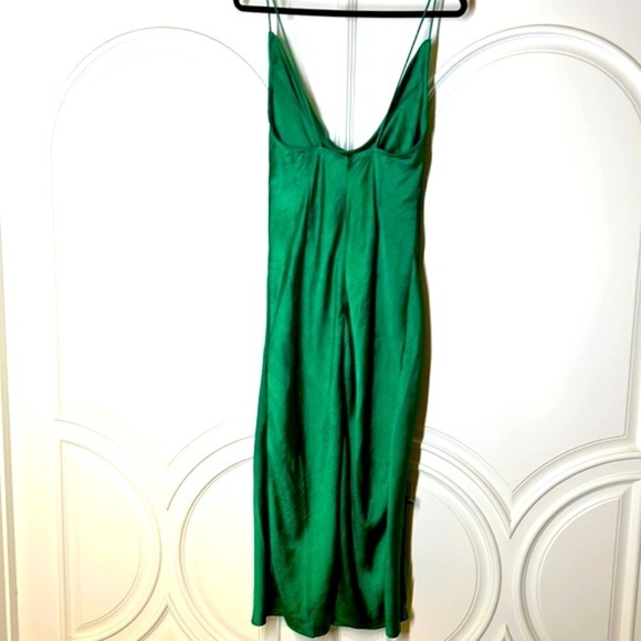 Walk the Line Emerald Green Slip Dress- LIONESS- Size  L NWOT - Picture 6 of 15